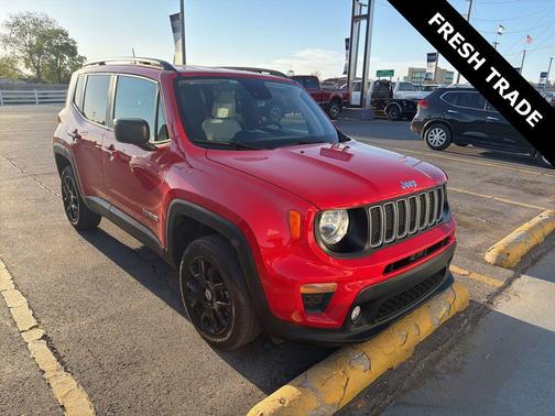 Colorado Red Clearcoat 2022 Jeep Renegade Latitude
