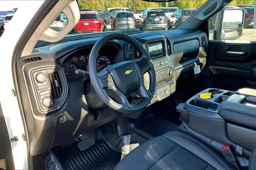 2026 Chevrolet Silverado 3500 WT