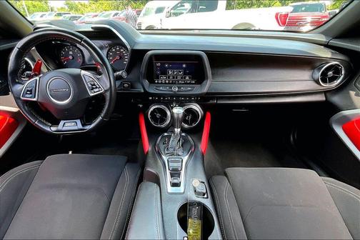 Shadow Gray Metallic 2022 Chevrolet Camaro 1SS