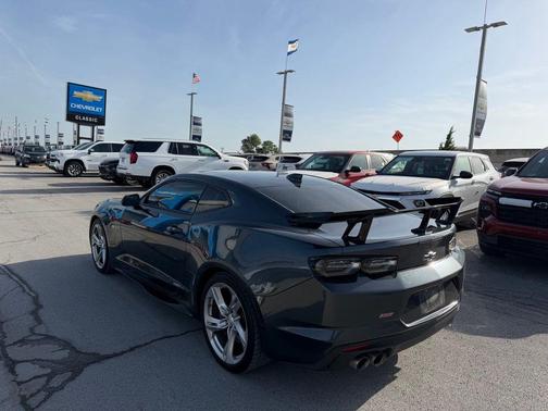 Shadow Gray Metallic 2022 Chevrolet Camaro 1SS