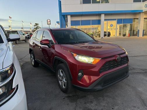 2021 Toyota RAV4 XLE