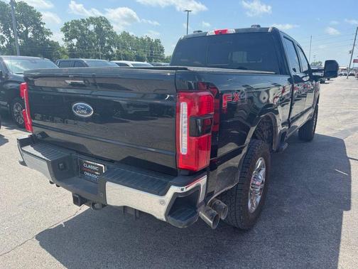 Agate Black Metallic 2024 Ford F-350 Lariat