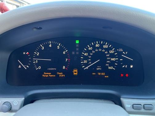 2004 Lexus LS 430 Base