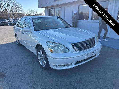 2004 Lexus LS 430 Base