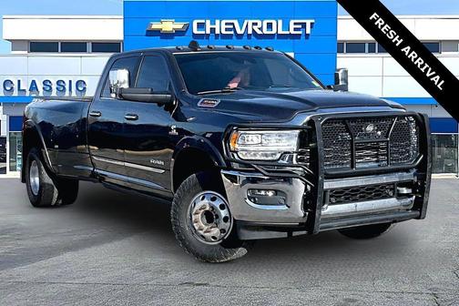 2019 RAM 3500 Limited Crew Cab 4x4 8' Box
