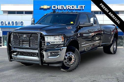 2019 RAM 3500 Limited Crew Cab 4x4 8' Box