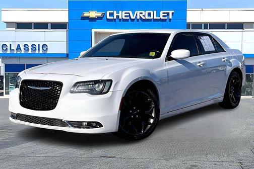 2019 Chrysler 300 S