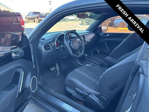 2013 Volkswagen Beetle 2.0T Turbo