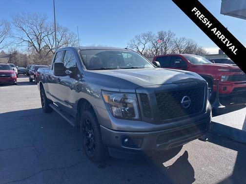 2018 Nissan Titan XD SV
