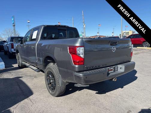 2018 Nissan Titan XD SV