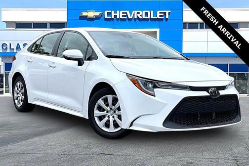 White 2022 Toyota Corolla LE