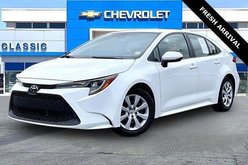 White 2022 Toyota Corolla LE