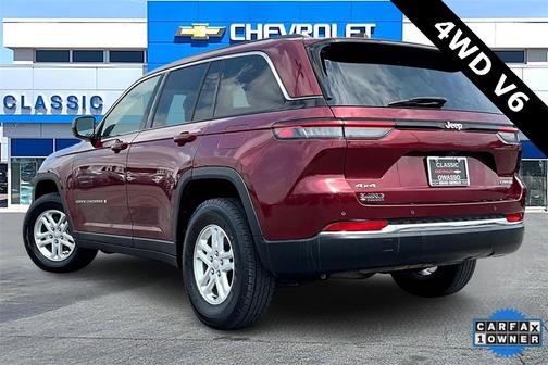 2023 Jeep Grand Cherokee Laredo