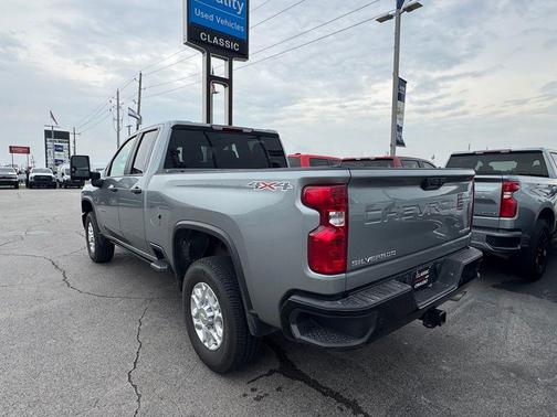 Sterling Gray Metallic 2025 Chevrolet Silverado 2500 Custom
