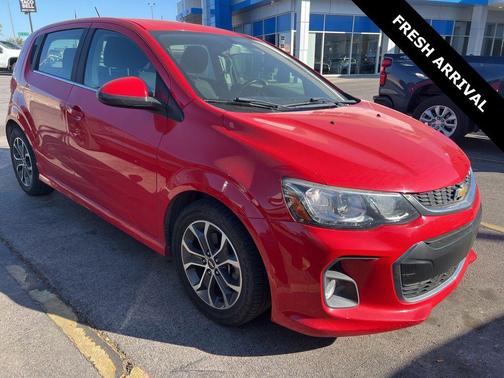2017 Chevrolet Sonic LT