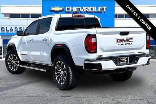 Summit White 2023 GMC Canyon Denali