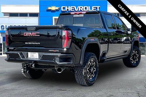 Onyx Black 2025 GMC Sierra 2500 AT4X