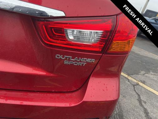 2019 Mitsubishi Outlander Sport 2.0 LE