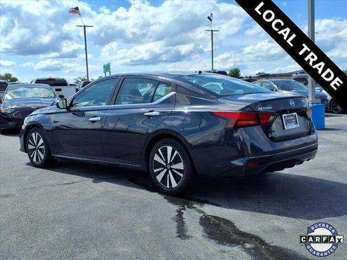 2021 Nissan Altima 2.5 SV
