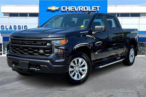 2023 Chevrolet Silverado 1500 Custom