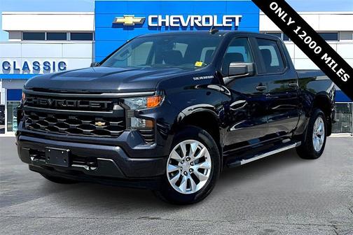 2023 Chevrolet Silverado 1500 Custom