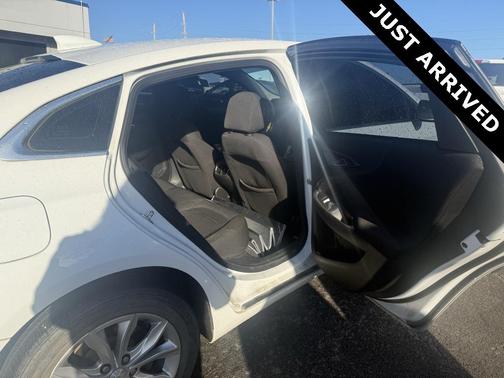 2020 Chevrolet Malibu FWD LT