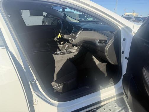 2020 Chevrolet Malibu FWD LT