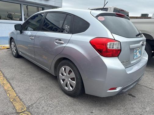 Ice Silver Metallic 2013 Subaru Impreza 2.0i
