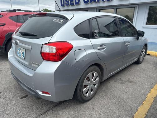 Ice Silver Metallic 2013 Subaru Impreza 2.0i