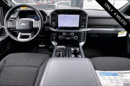 OXFORD WHITE 2025 Ford F-150 XLT