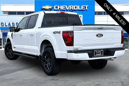 OXFORD WHITE 2025 Ford F-150 XLT