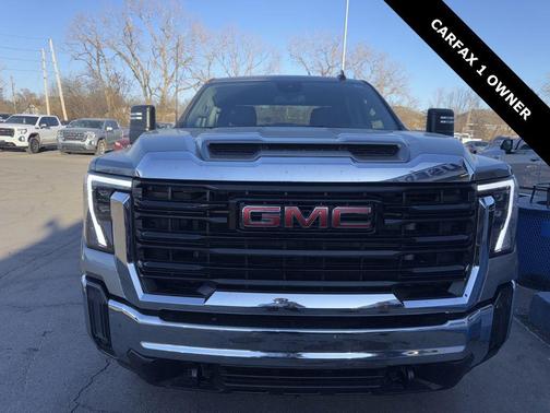 2024 GMC Sierra 2500 Pro