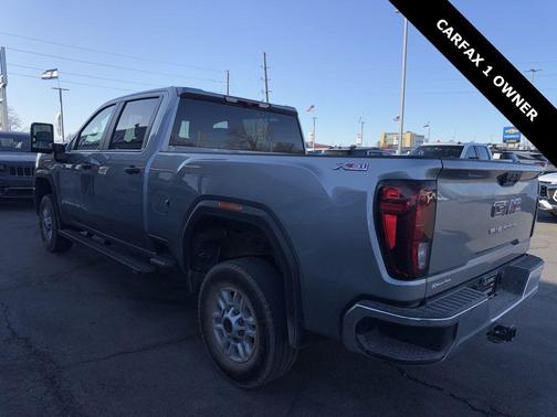 2024 GMC Sierra 2500 Pro