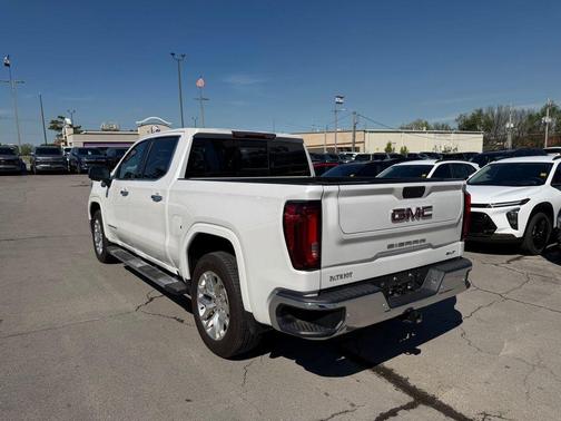 Summit White 2021 GMC Sierra 1500 SLT