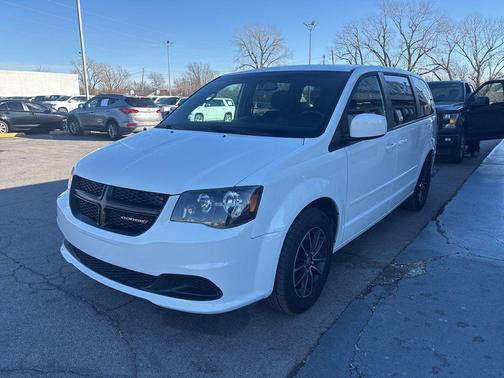 2016 Dodge Grand Caravan AVP/SE