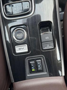 2018 Mitsubishi Outlander PHEV SEL