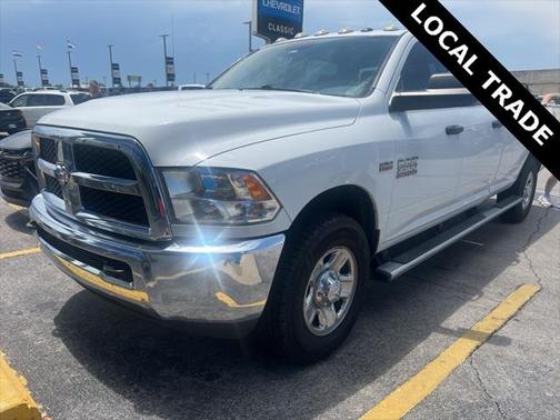 2018 RAM 3500 Tradesman Crew Cab 4x2 8' Box