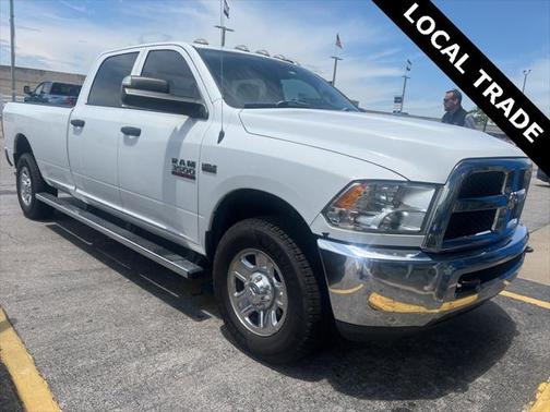 2018 RAM 3500 Tradesman Crew Cab 4x2 8' Box