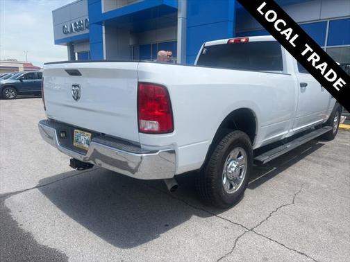 2018 RAM 3500 Tradesman Crew Cab 4x2 8' Box