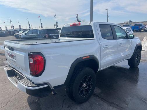 2024 GMC Canyon Elevation