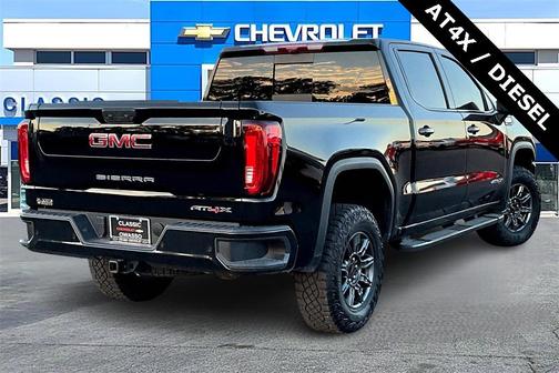 2024 GMC Sierra 1500 AT4X