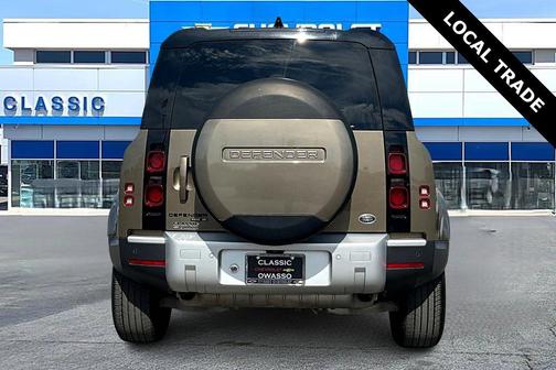 2020 Land Rover Defender 110 SE