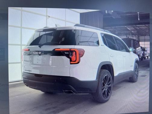 2023 GMC Acadia FWD SLE