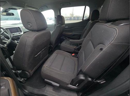 2023 GMC Acadia AWD SLE