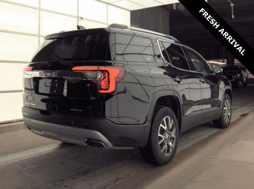 2023 GMC Acadia AWD SLE
