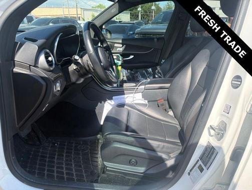 Polar White 2021 Mercedes-Benz GLC 300 4MATIC