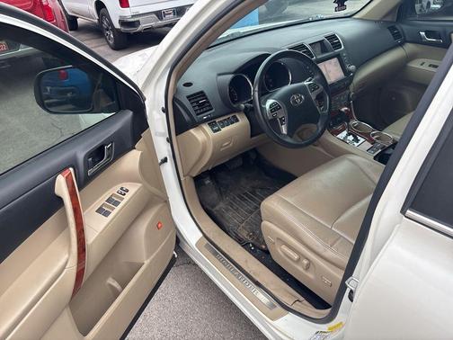Blizzard Pearl 2012 Toyota Highlander Limited