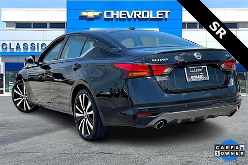2021 Nissan Altima SR FWD