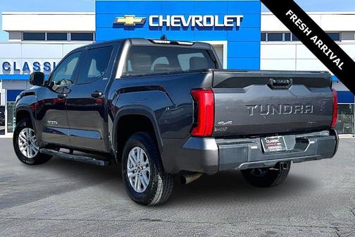 2022 Toyota Tundra SR5