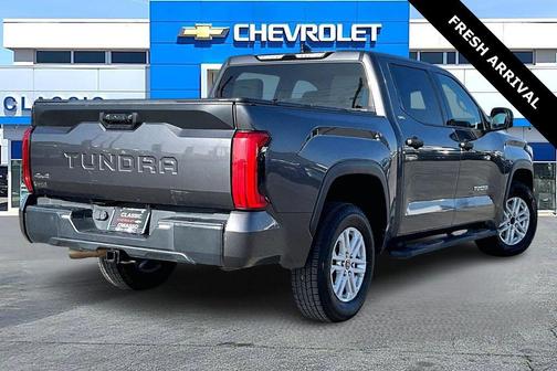 2022 Toyota Tundra SR5